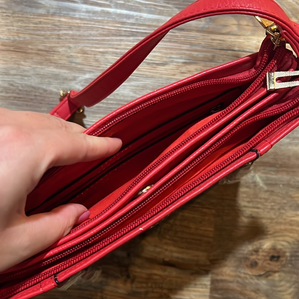 Red Crossbody - Picture 3 of 4